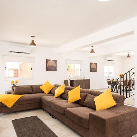 Voroklini Villa With Pool لارنكا المظهر الخارجي الصورة